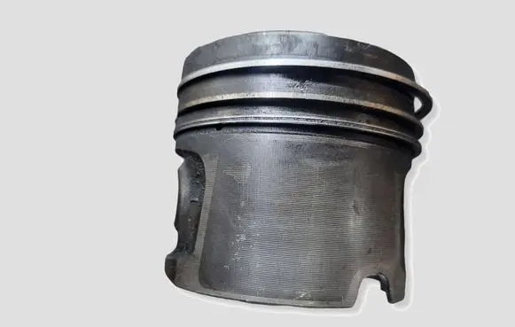 BMW 1 E81 E87 Piston N47