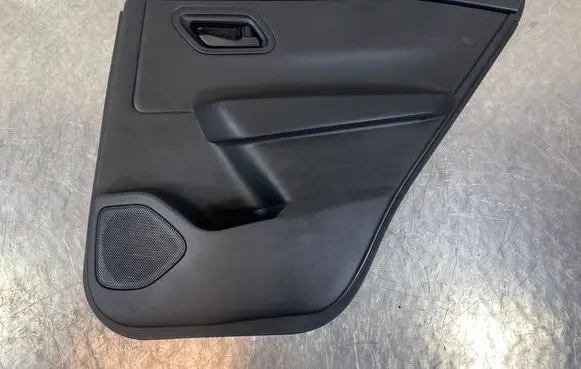 Nissan X-Trail T33 Rear door card panel trim 829766rroc