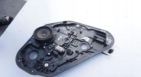 Hyundai i30 Rear door window regulator with motor