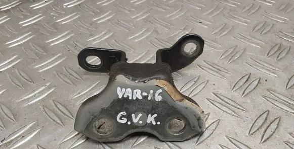 Toyota Yaris Rear door upper hinge 