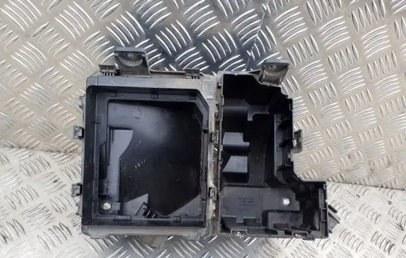 Nissan X-Trail T31 Fuse box set 284B9JG01A