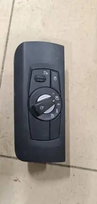 Fog light switch