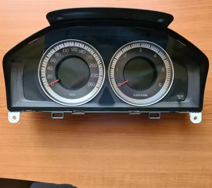 Volvo XC60 Speedometer (instrument cluster) 31343495AA 31343495 36001888