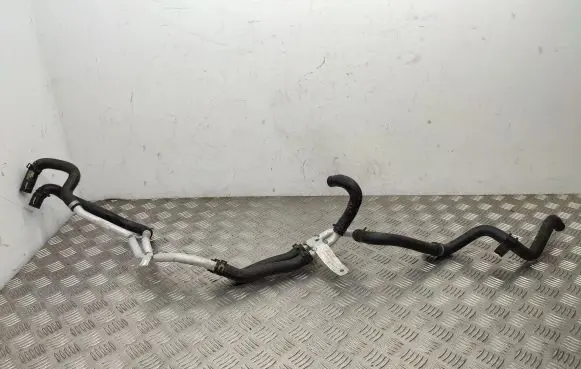 Mercedes-Benz Vito Viano W447 Engine coolant pipe/hose A4478320723 A4478320115