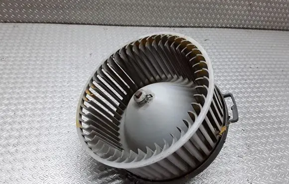 Mazda 3 I Heater fan/blower 8940000270