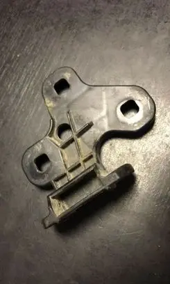 BMW 7 E38 Front bumper mounting bracket 8230513