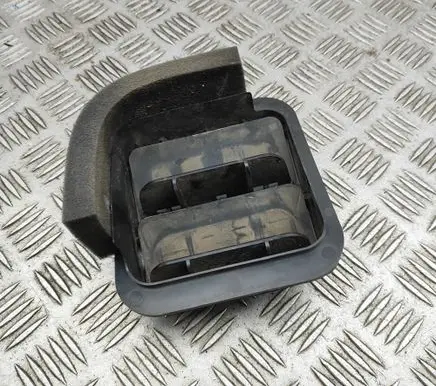 Subaru Forester SK Quarter panel pressure vent 72651AE010 72653AEC10