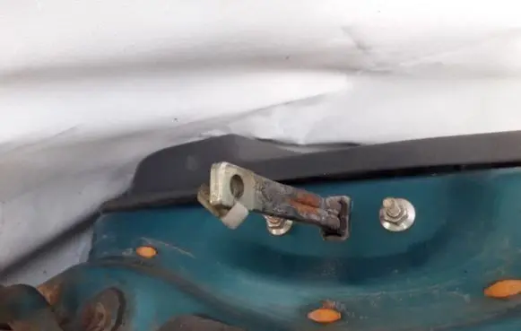 Mazda 323 F Front door check strap stopper 