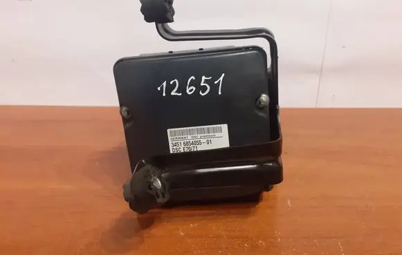 BMW X5 E70 ABS Pump 6854057 6854055 0265250527