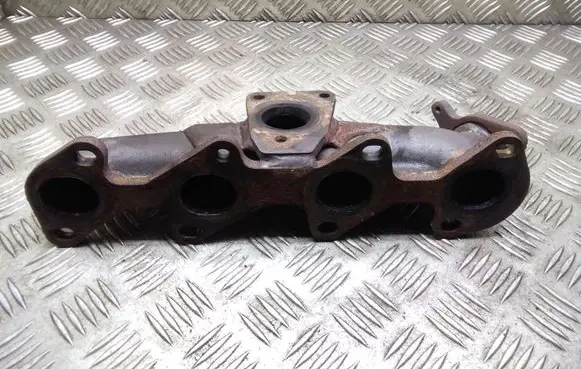 Nissan Qashqai+2 Exhaust manifold 869194A H8244315