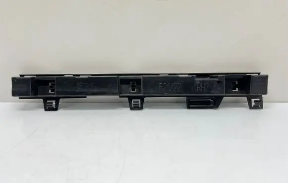 BMW 2 F22 F23 Sill supporting ledge 7268074 15857711
