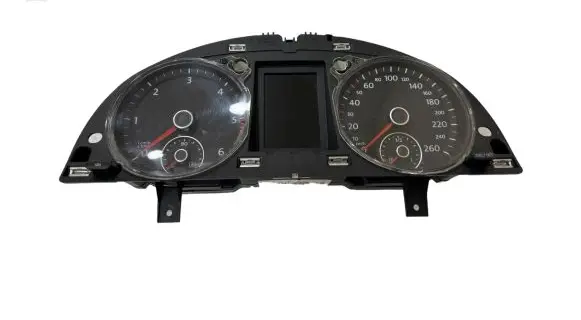 Volkswagen PASSAT B6 Speedometer (instrument cluster) 3C0920872G