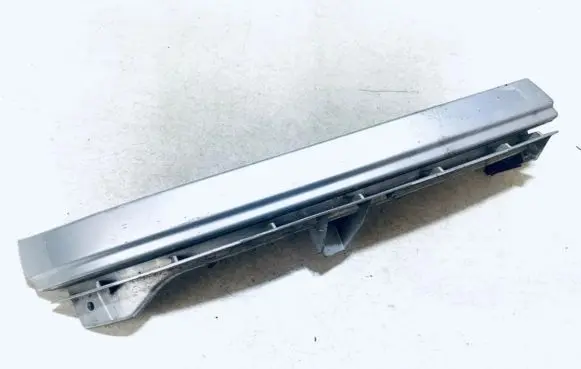 Under headlight/headlamp trim