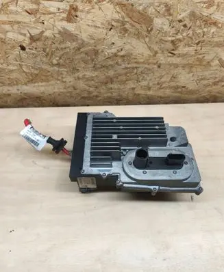 Volvo S90, V90 Current control relay 31652213