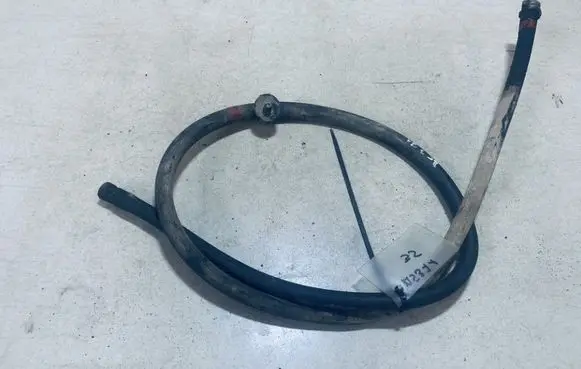 Engine coolant pipe/hose
