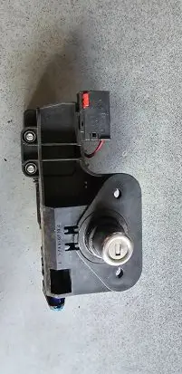 Opel Meriva A Tailgate exterior lock 406204321