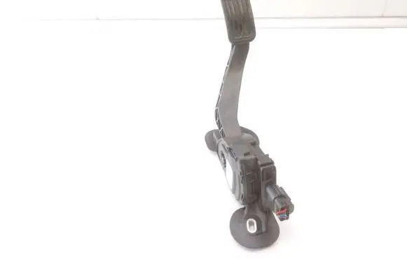 Tesla Model X Accelerator throttle pedal BE5C9F836AA