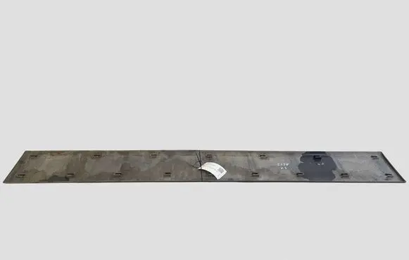 Peugeot Boxer Sliding door trim (molding) 1306606070