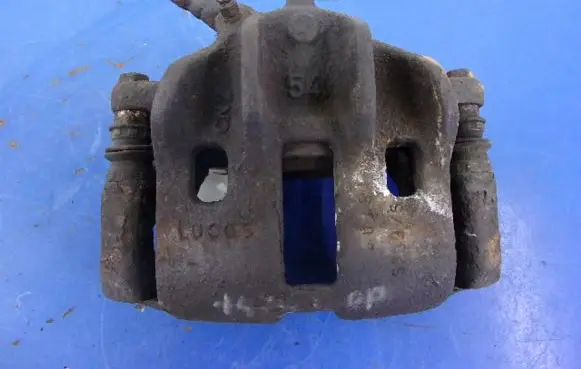 Citroen Berlingo Front brake caliper