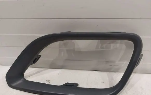 Jeep Cherokee Front fog light trim/grill 6DE42TZZAA 6DE42TRMAA