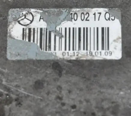 Engine mount bracket