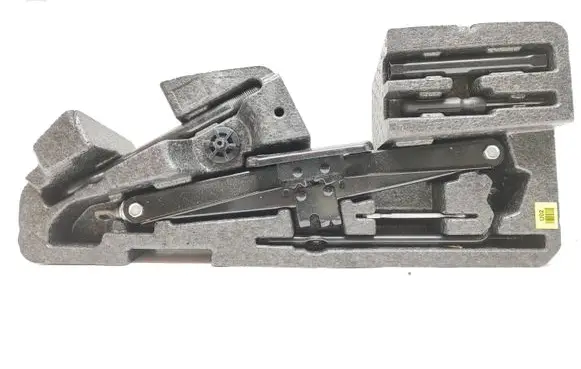 KIA Sorento Tool box 09149C5000