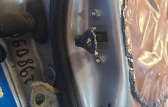Toyota Camry Front door 6863006030