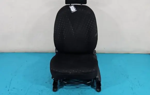 Toyota Yaris Front driver seat IMPRK1407685