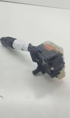 Toyota Avensis T250 Indicator stalk 173795 05110 04740