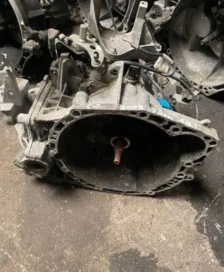 Citroen C5 Manual 5 speed gearbox 9684581410