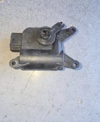 Mercedes-Benz Vito Viano W639 Air flap motor/actuator 0132801331 29090801 99998