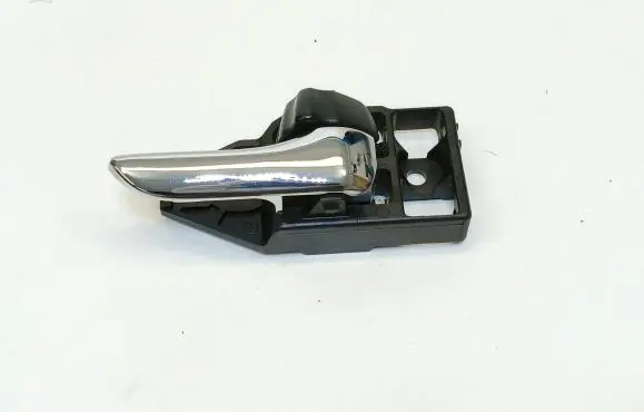 Lexus LS 430 Front door interior handle 