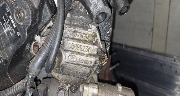 Volvo XC90 Vacuum pump 08699237