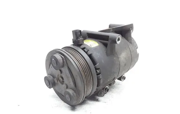 Volvo C30 Air conditioning (A/C) compressor (pump) 6M5H19D629AB