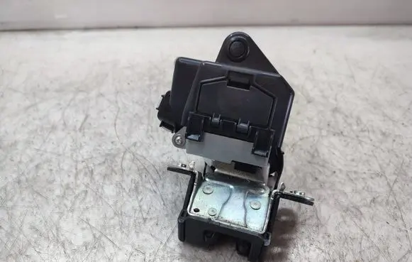 Mazda CX-5 Tailgate/trunk/boot lock/catch/latch