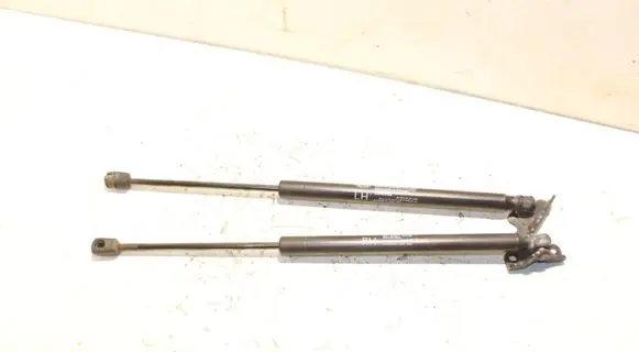 KIA Sportage Tailgate/trunk strut/damper 81770-3W000