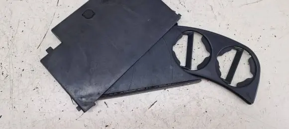 Volkswagen PASSAT B5 Cup holder front 3B1858569