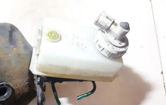 Ford Galaxy Master brake cylinder 7700809003