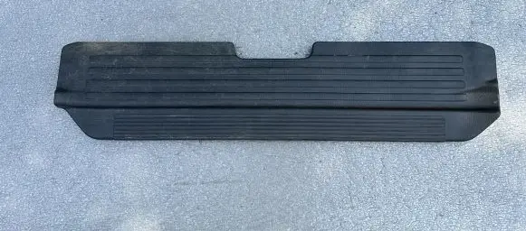 Nissan Patrol Y61 Front door trim (molding) 76952VD205