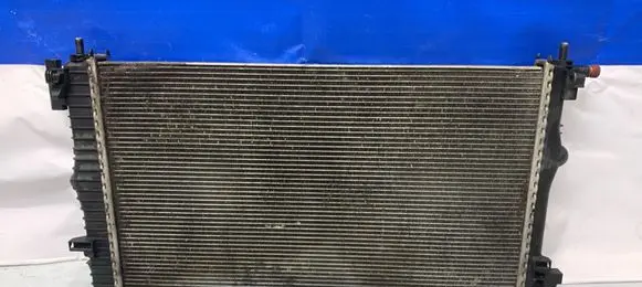 Opel Insignia A Coolant radiator 13241724