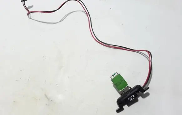 Renault Kangoo II Heater blower motor/fan resistor