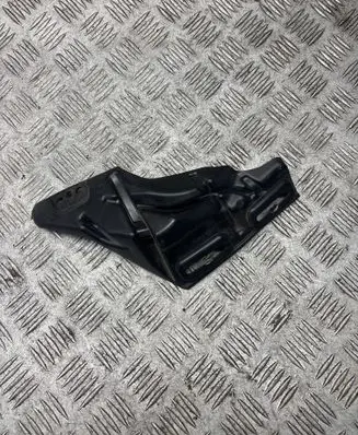 Opel Corsa F Fender mounting bracket 9823212980