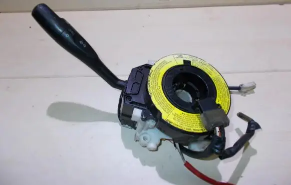 Toyota Corolla E120 E130 Indicator stalk 09t