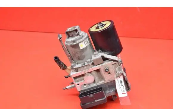Toyota Prius (NHW20) ABS Pump 44510-47050