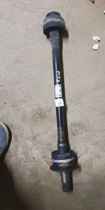 BMW 5 G30 G31 Rear driveshaft 8664658