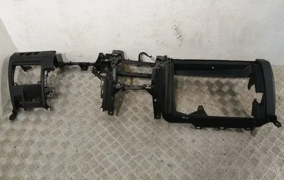 Toyota Avensis T270 Dashboard 5530305030C0 5530305030