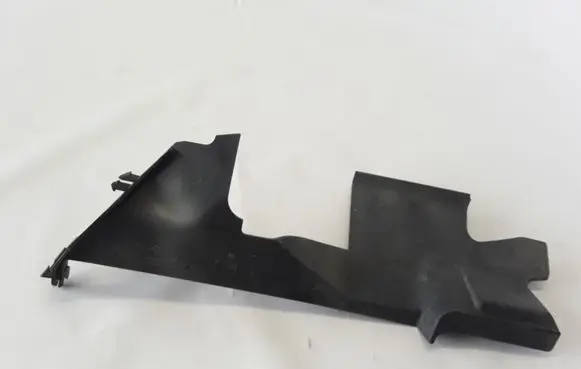 Renault Megane III Intercooler air guide/duct channel