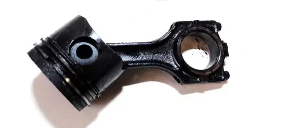 BMW 5 E34 Piston with connecting rod 989n