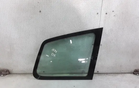 Ford Focus C-MAX Rear side window