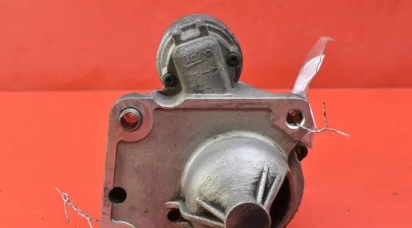 Peugeot 308 Starter motor
